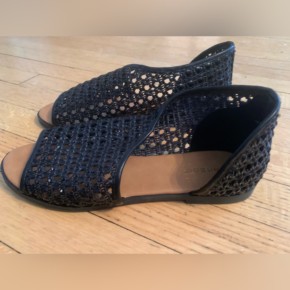 Gorgeous pair of BAMBOO brand espadrilles. Black. Size 9.